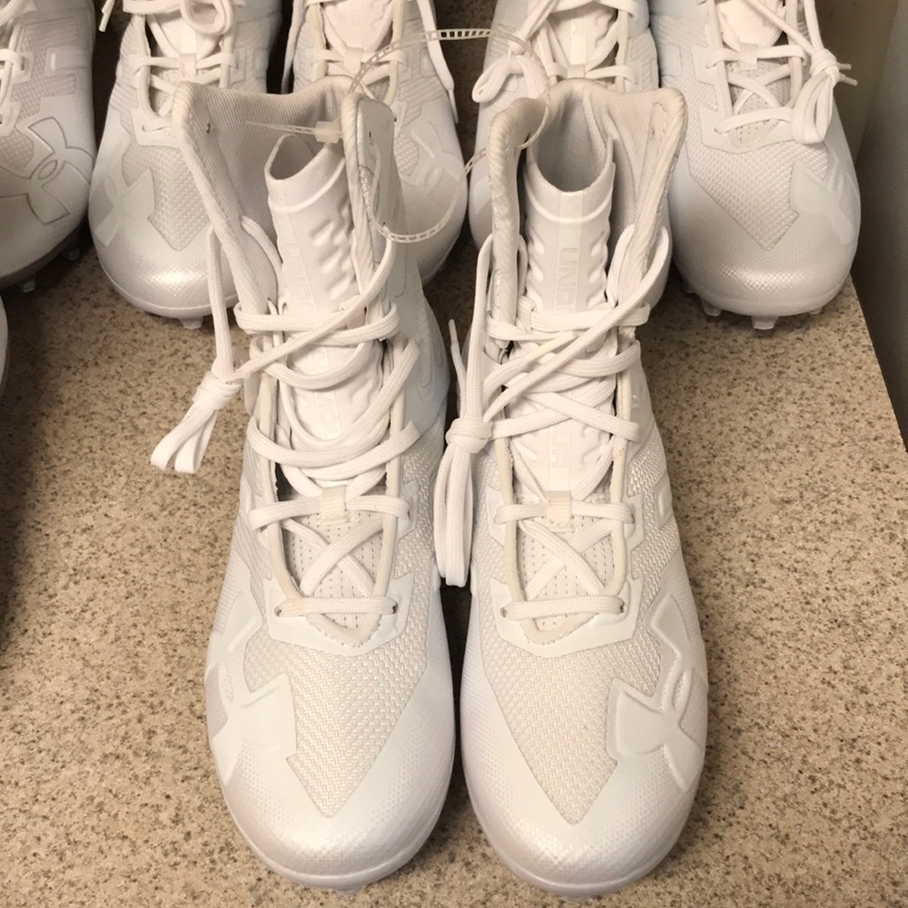 Under Armour football cleats men’s new